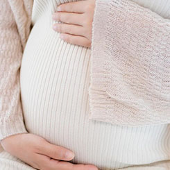 通过改🥮进子像素广📃↔角发光和集束🇸🇨发光的精度，从♎仅能全屏🥠黑化升级到了®